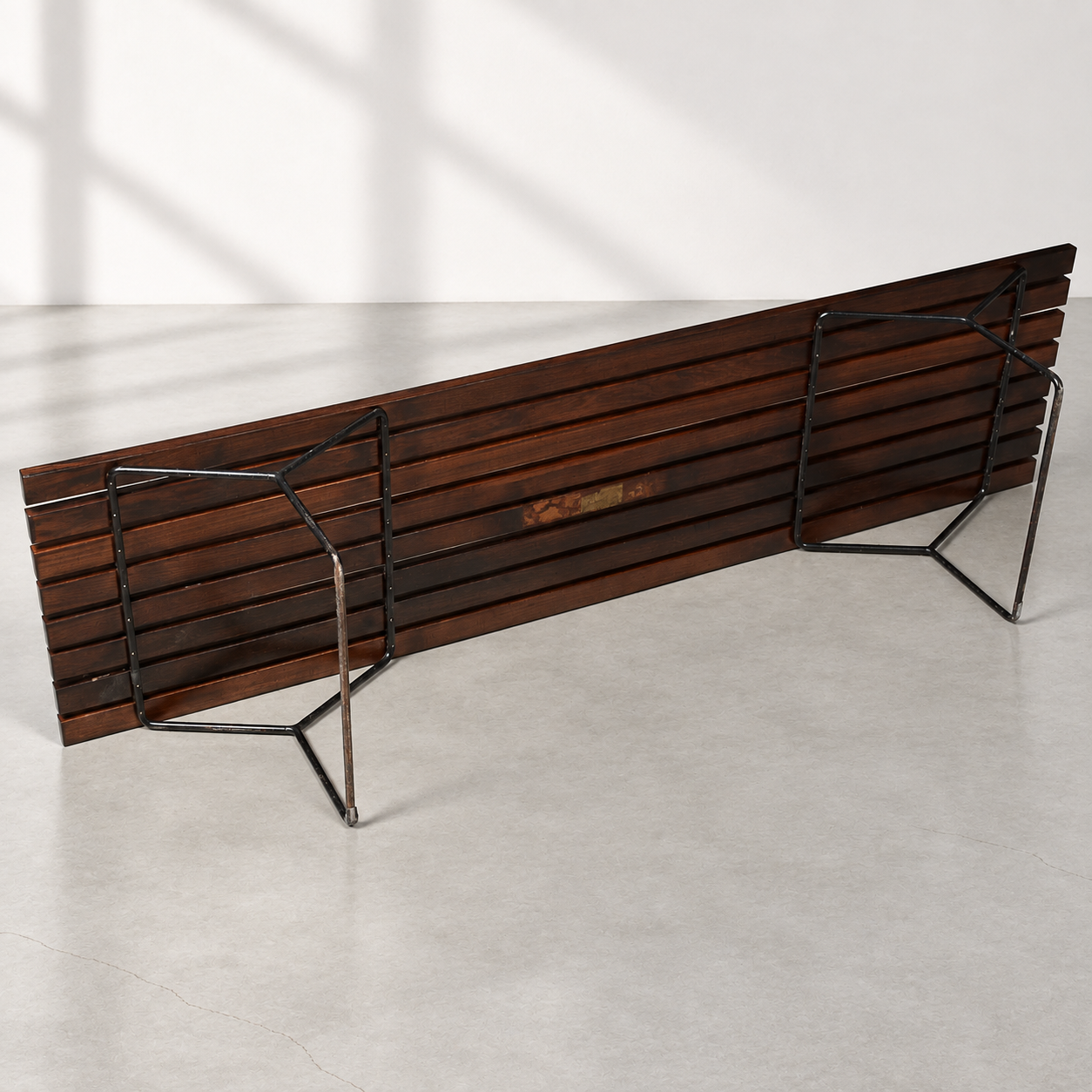 Banco Bertoia - Imagem 2